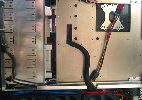 TJ-07 Cable Management TJ-07 Cable Management